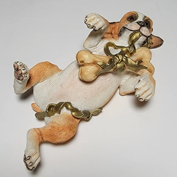 Country Artists "Boxer Laying with Bone" Retired Figurine No. 04314 - Picture 2 of 8